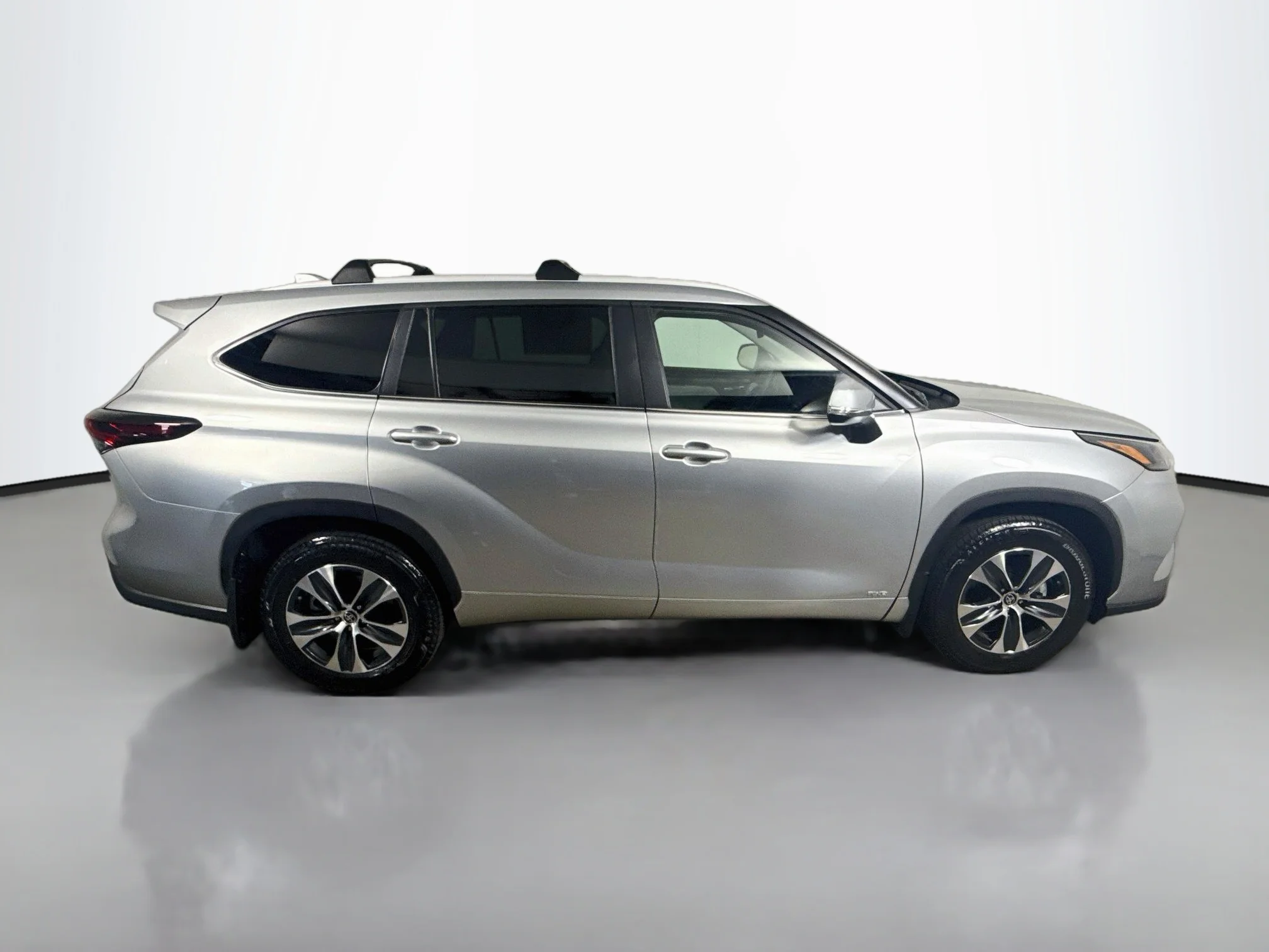 Used 2025 Celestial Silver Metallic Toyota Hybrid XLE image 8