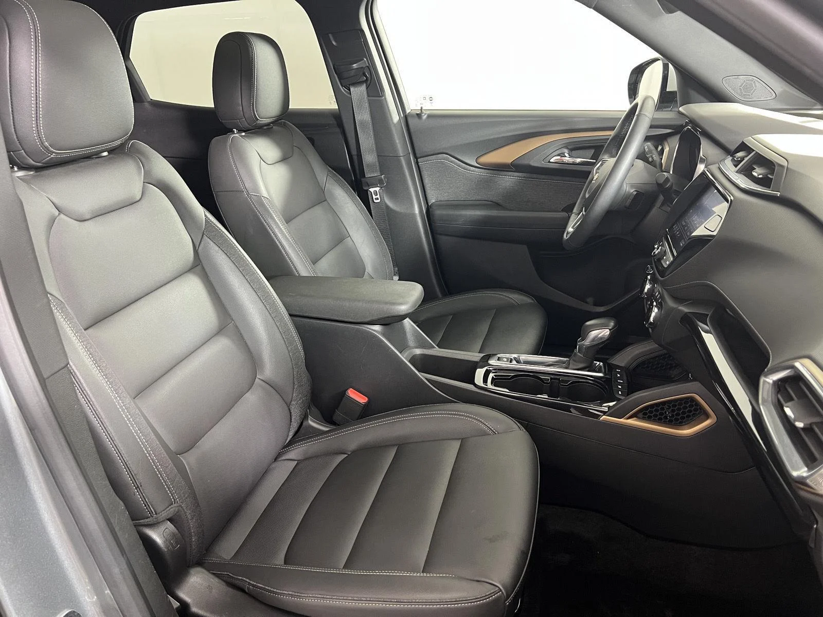 Used 2023 Sterling Gray Metallic Chevrolet ACTIV image 22