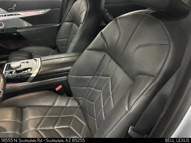 Used 2023 Gray BMW 760i xDrive image 18
