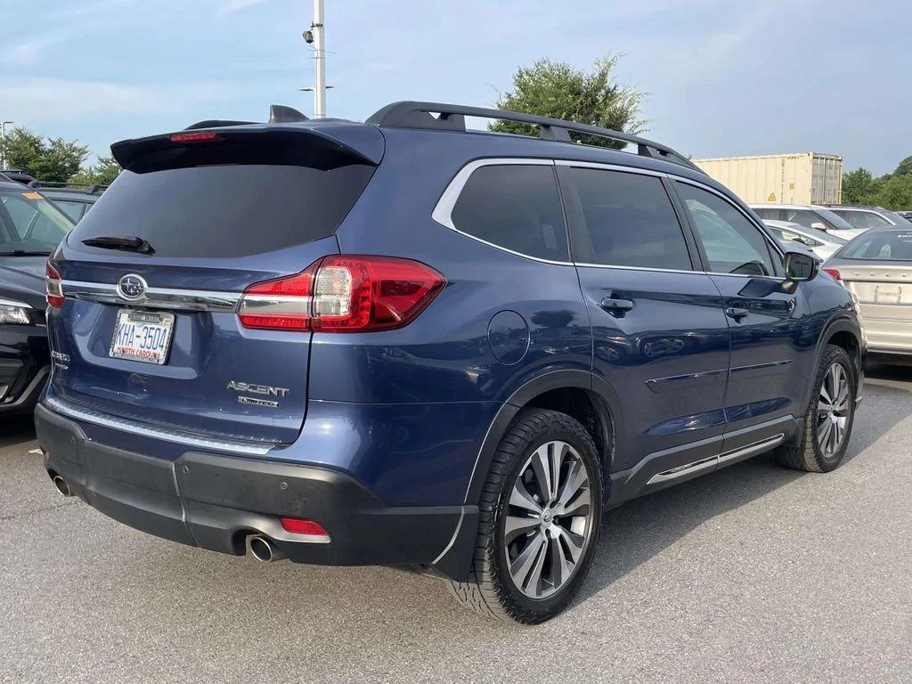 Used 2021 Abyss Blue Pearl Subaru Limited image 4