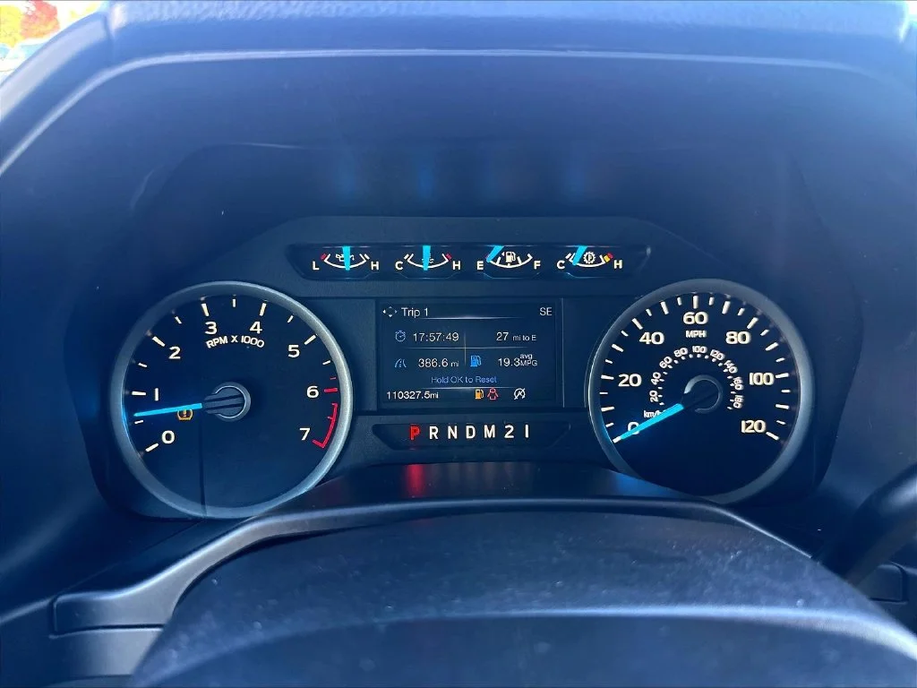 Used 2016 Blue Jeans Metallic Ford XLT image 19