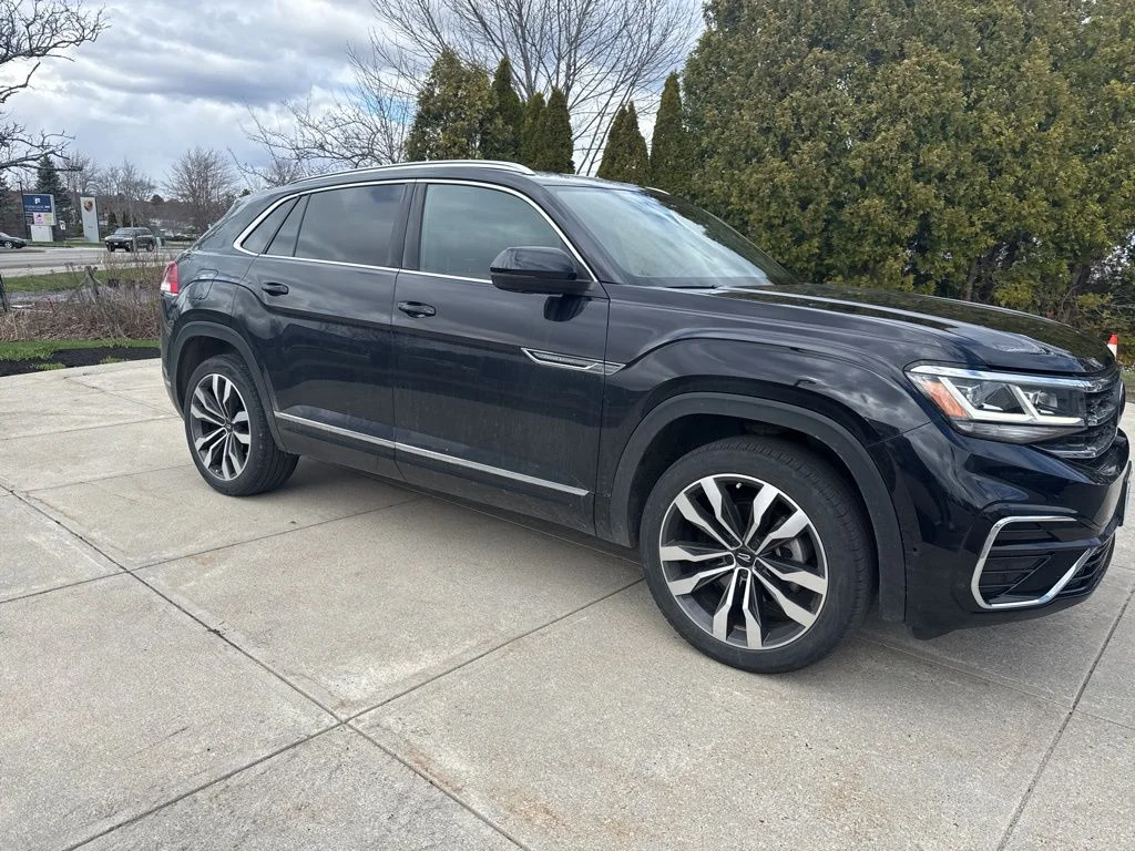2023 Volkswagen Atlas Cross Sport SEL Premium R-Line