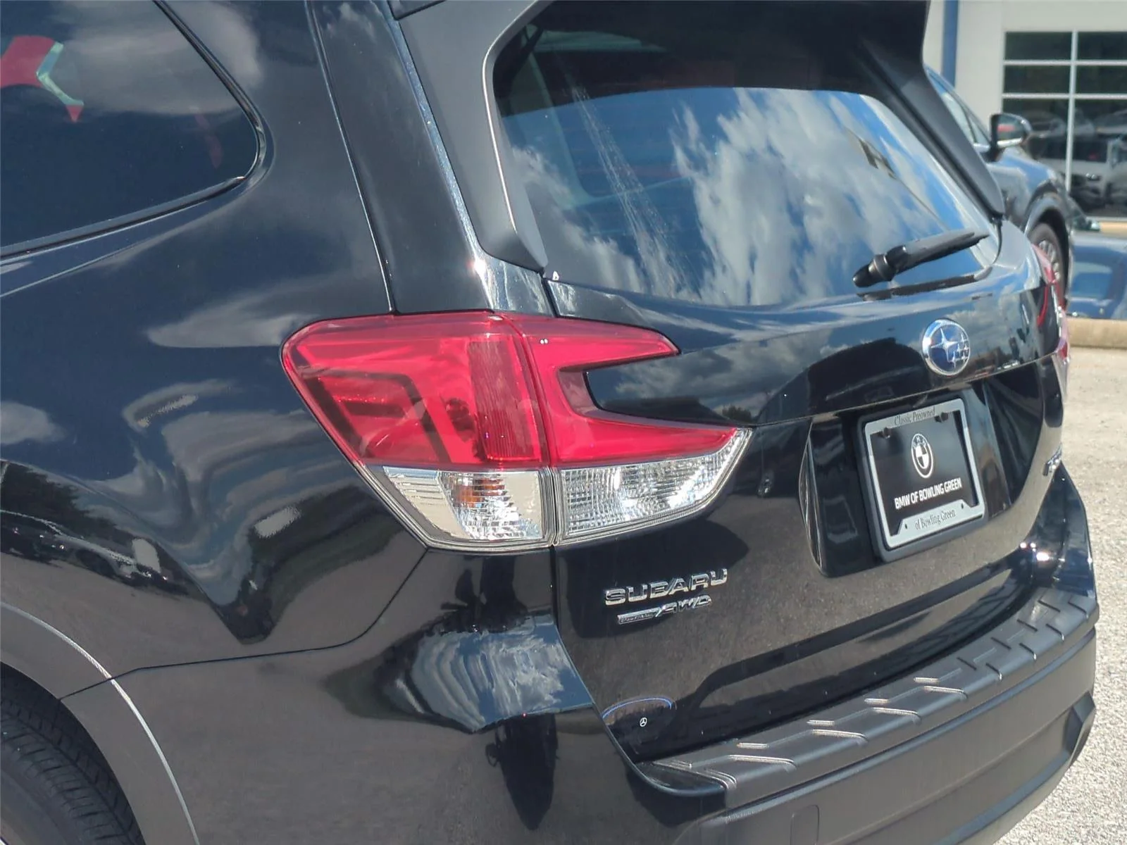 Used 2023 BLACK SUBARU PREM image 12