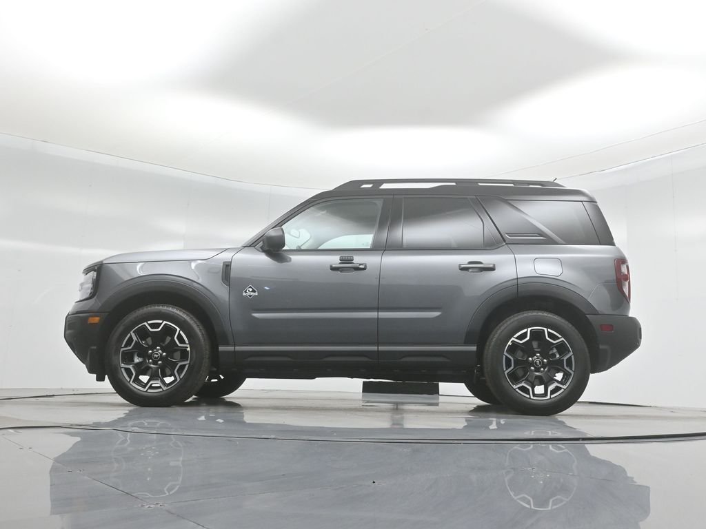 New 2025 Carbonized Gray Metallic Ford Outer Banks image 7