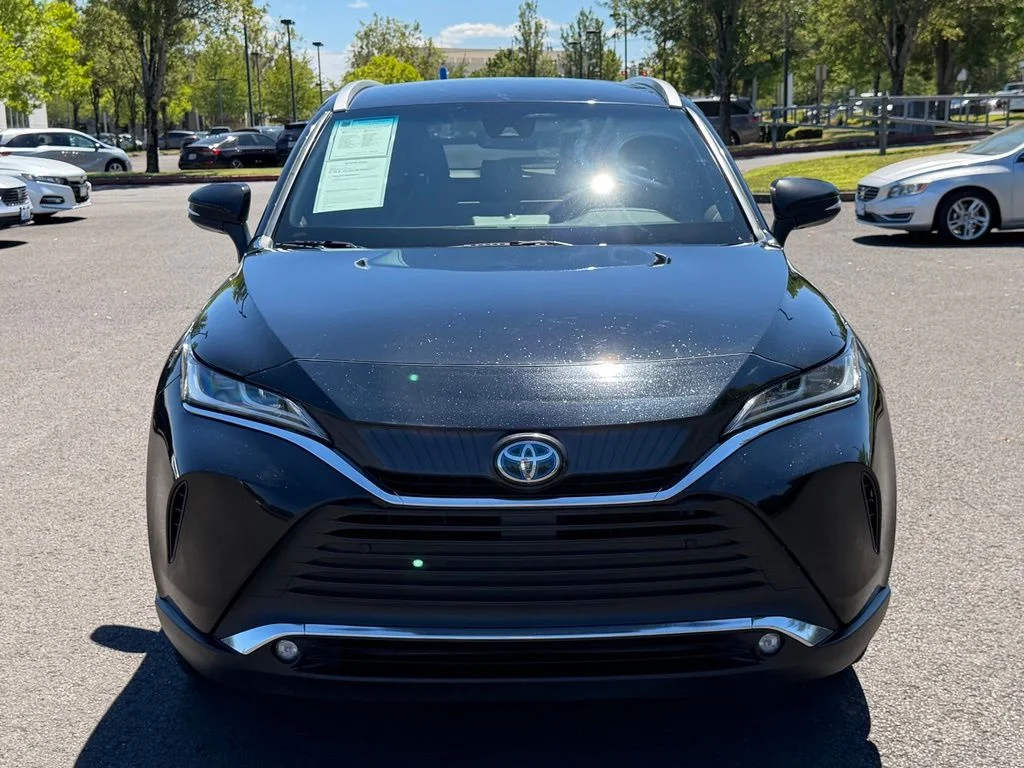 Used 2023 Black Toyota XLE image 3