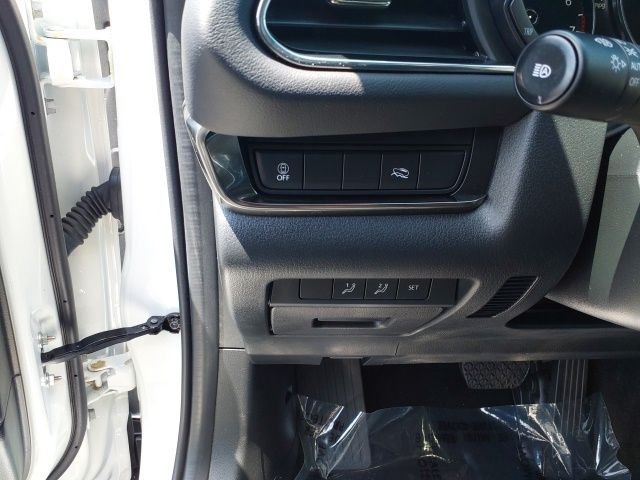 Used 2023 White Mazda 2.5 S Preferred Package image 13