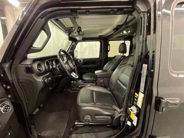 Used 2020 Black Jeep Overland image 10