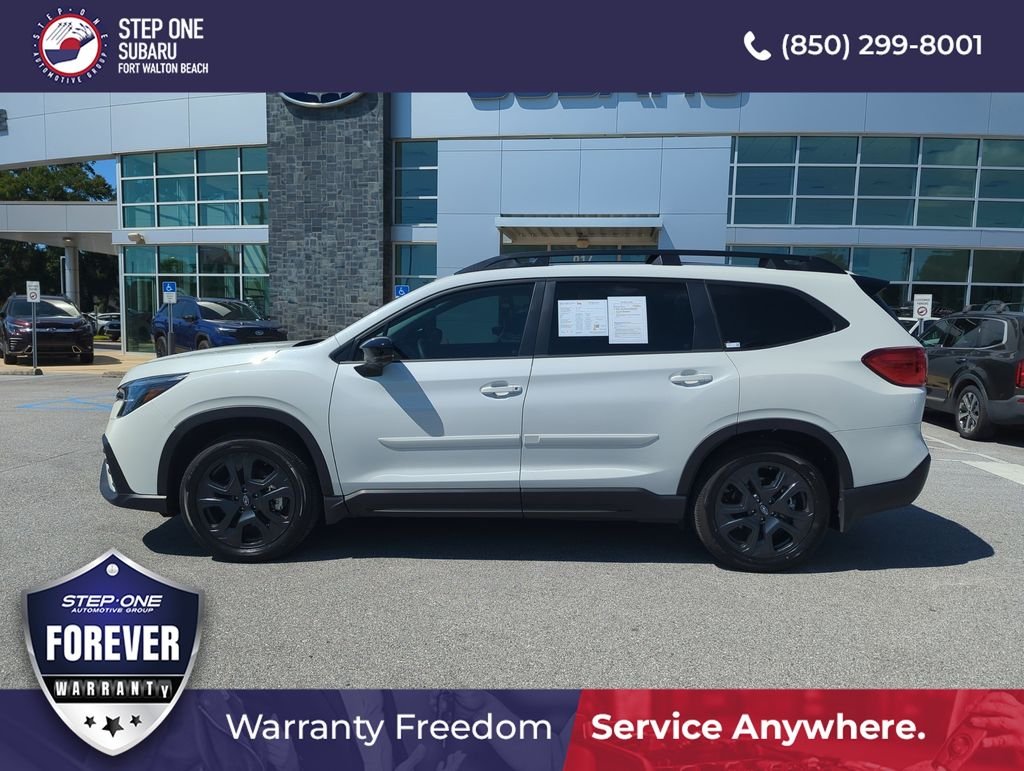 Used 2026 White Subaru Onyx Edition Touring image 4