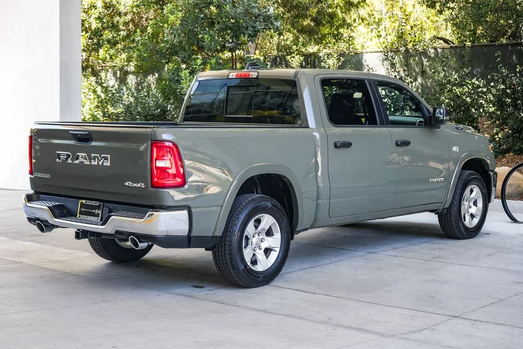 New 2026 Canyon Lake RAM Big Horn/Lone Star image 6