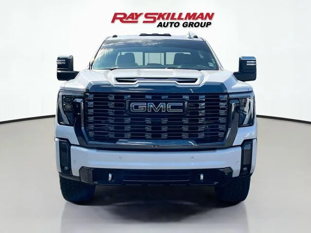 Used 2024 White GMC Denali Ultimate image 2