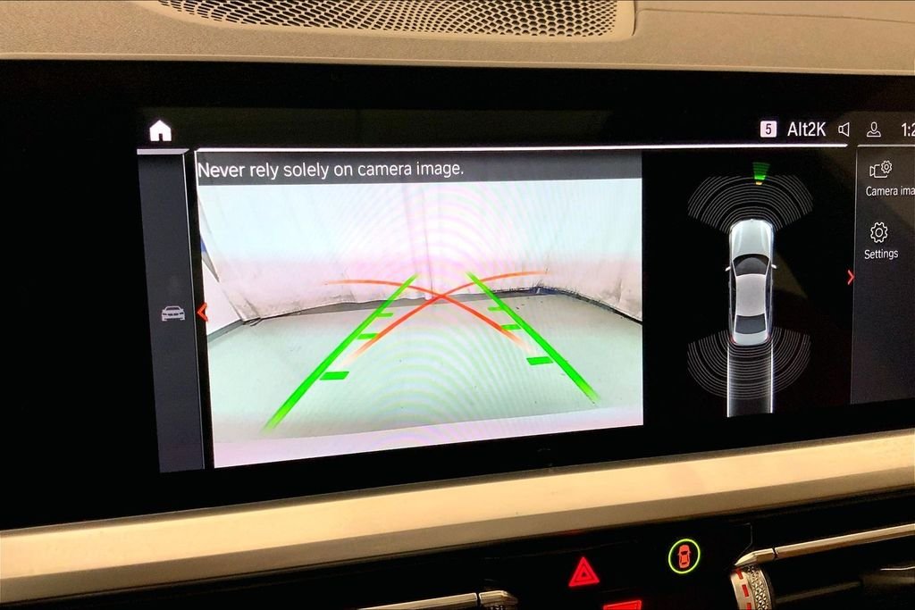 Used 2021 Mineral White Metallic BMW  image 17