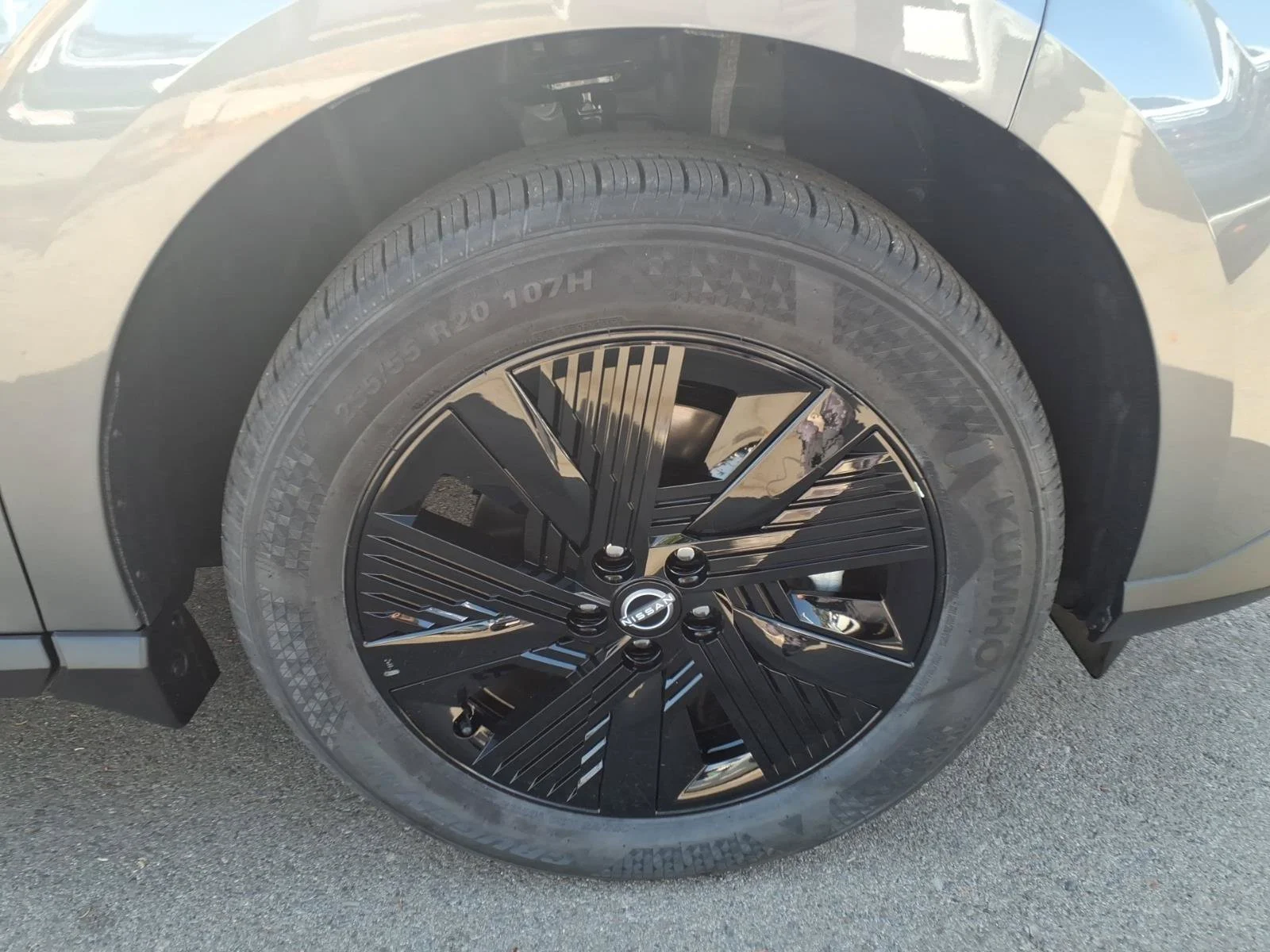 New 2026 Gun Metallic Nissan SV image 4