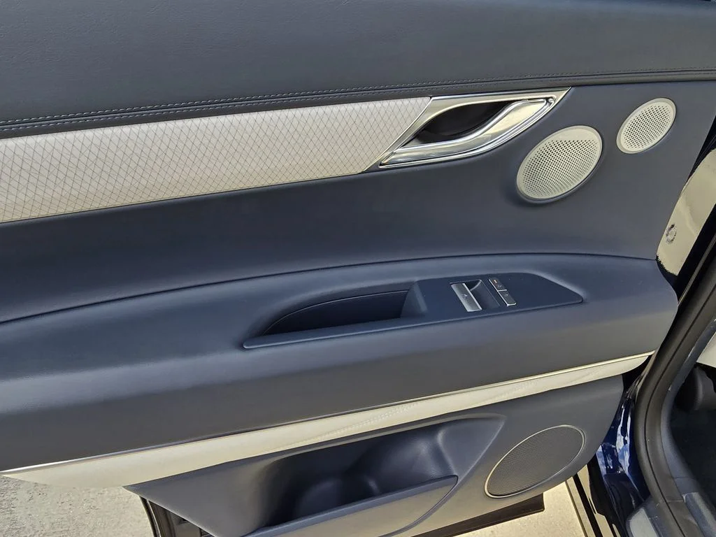 New 2026 Blue Genesis 3.5T Prestige image 11