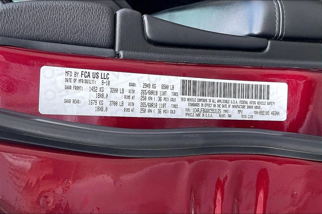 Used 2019 Red Jeep Limited image 32