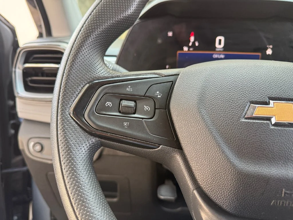Used 2026 Gray Chevrolet LT image 24