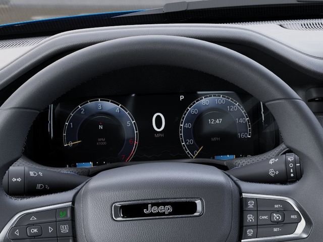 New 2026 Hydro Blue Pearl-Coat Exterior Paint Jeep Limited image 17