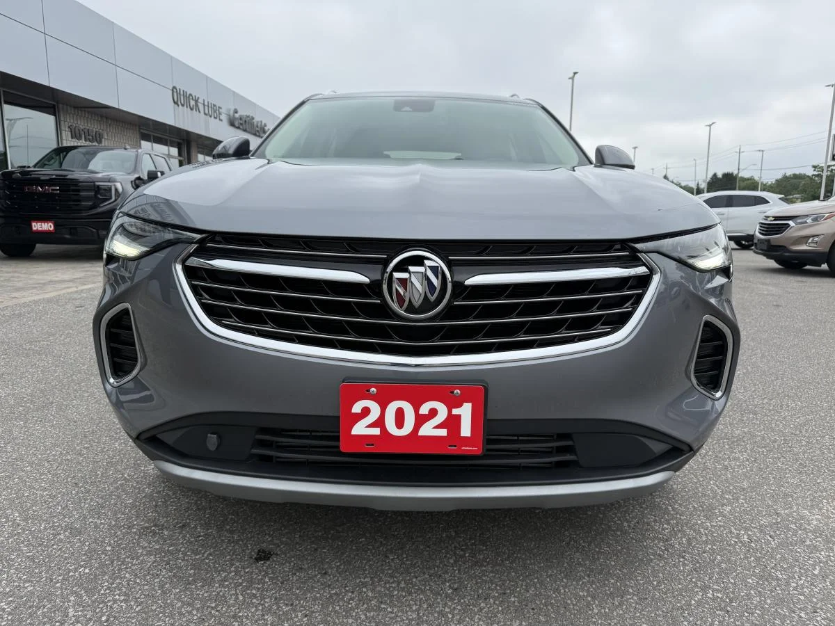 Used 2021 Grey Buick Essence Awd image 6