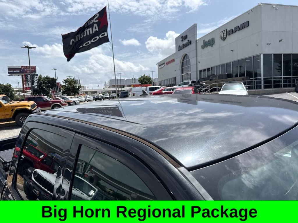 Used 2018 Black Ram Big Horn image 5