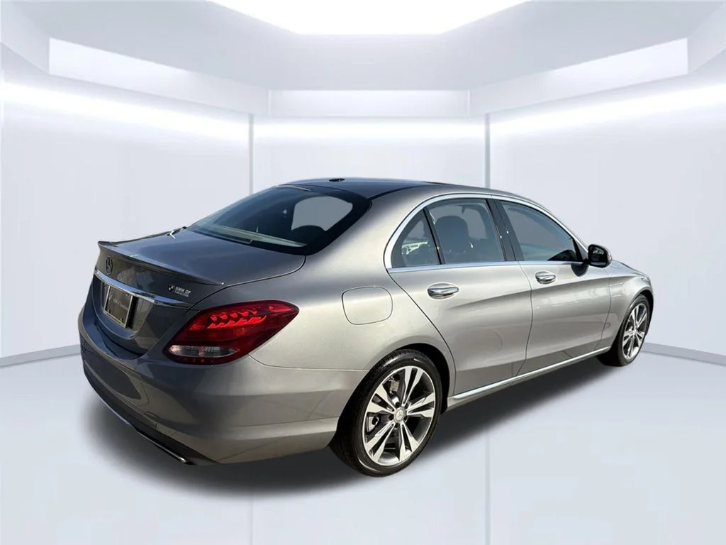 Used 2016 Silver Mercedes-Benz C 300 image 6