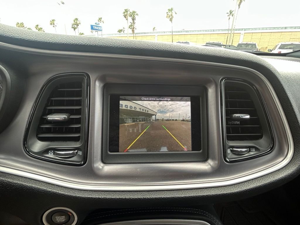 Used 2020 Red Dodge SXT image 14