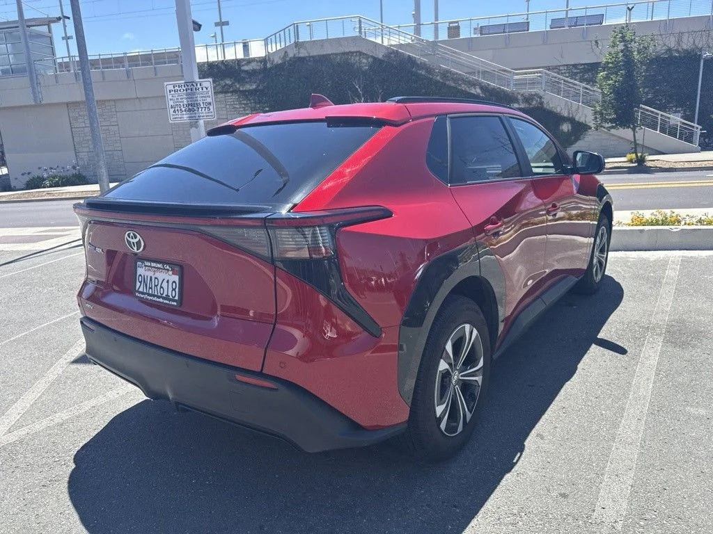 Used 2024 Red Toyota XLE image 9