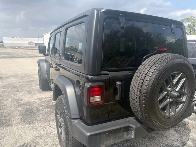 Used 2024 Black Jeep Sport S image 8
