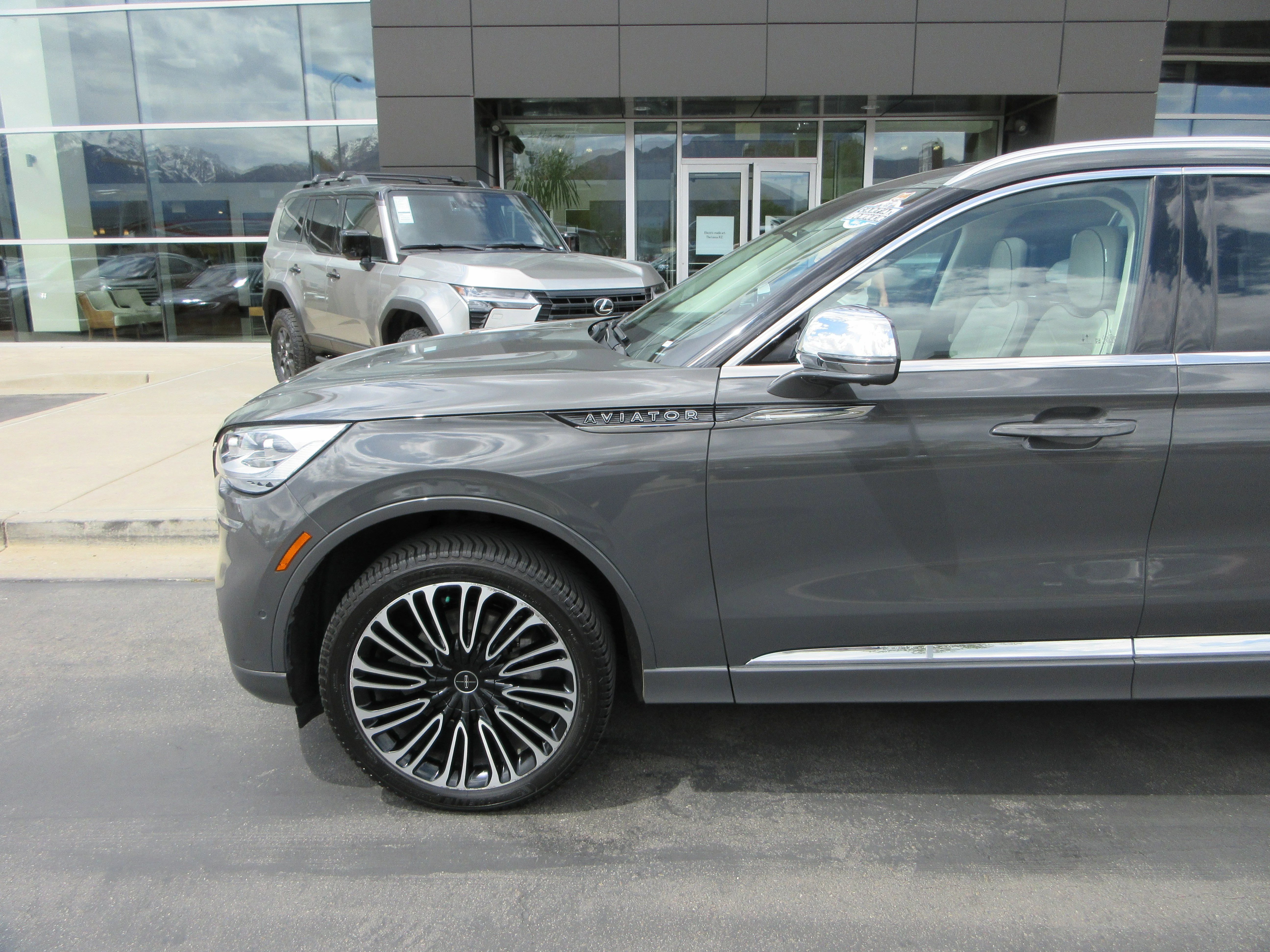 5LM5J9XC9MGL09477