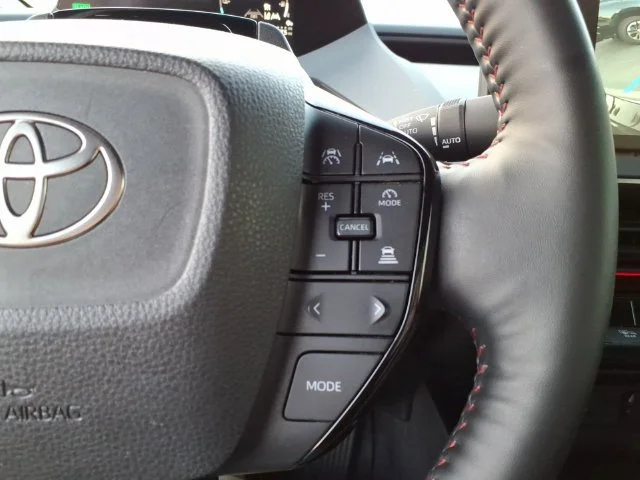 Used 2025 Off-white Toyota XSE image 26