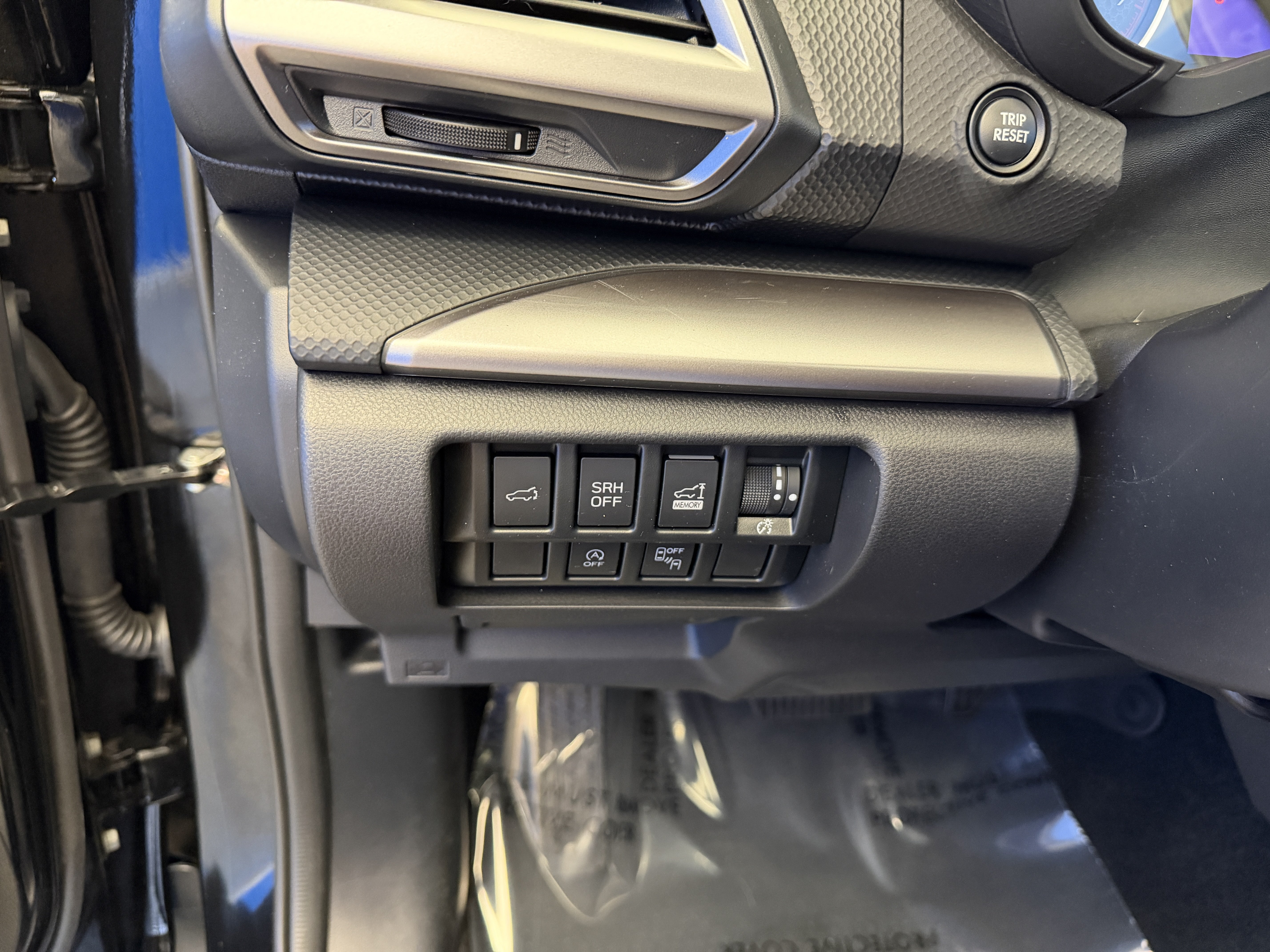 Used 2024 Crystal Black Pearl Subaru Premium image 15