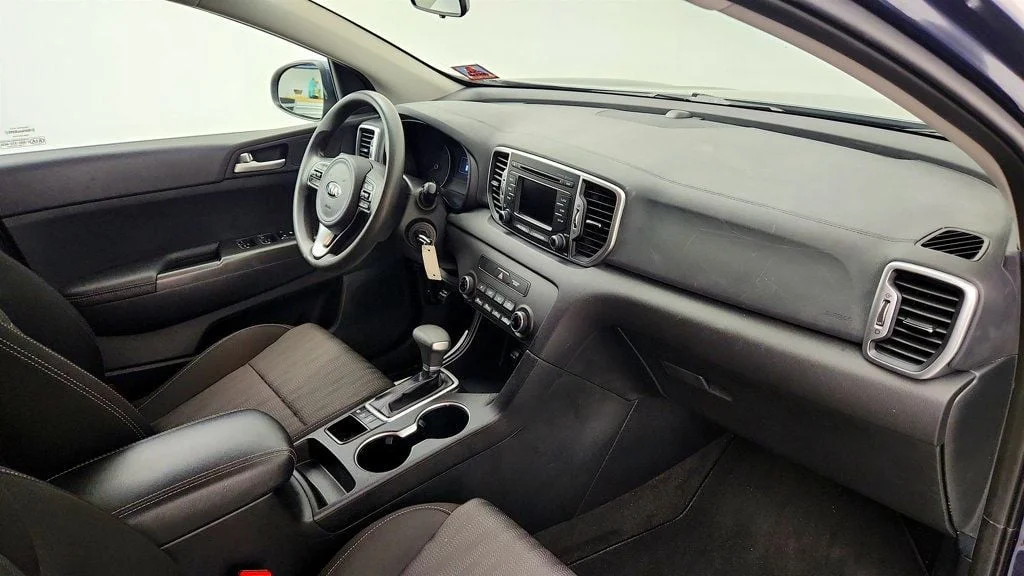 Used 2019 Pacific Blue Kia LX AWD image 23