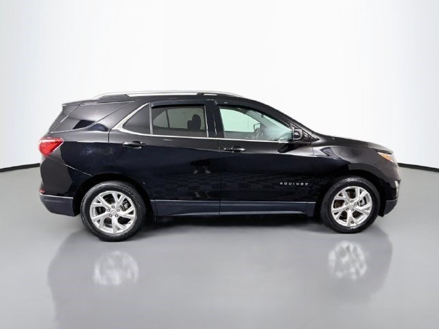 Used 2020 Mosaic Black Metallic Chevrolet LT image 8