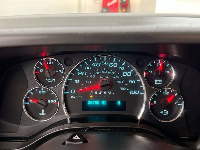 Certified Used 2025 Summit White Chevrolet 1LT image 3