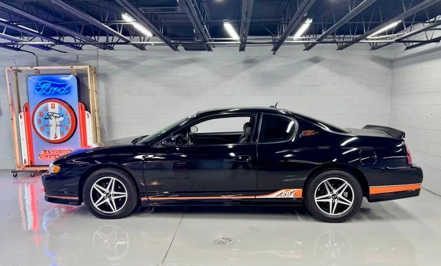 Used 2005 Black Chevrolet SS Tony Stewart image 3