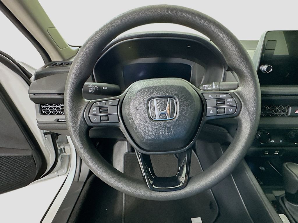 New 2026 Platinum White Pearl Honda LX image 10
