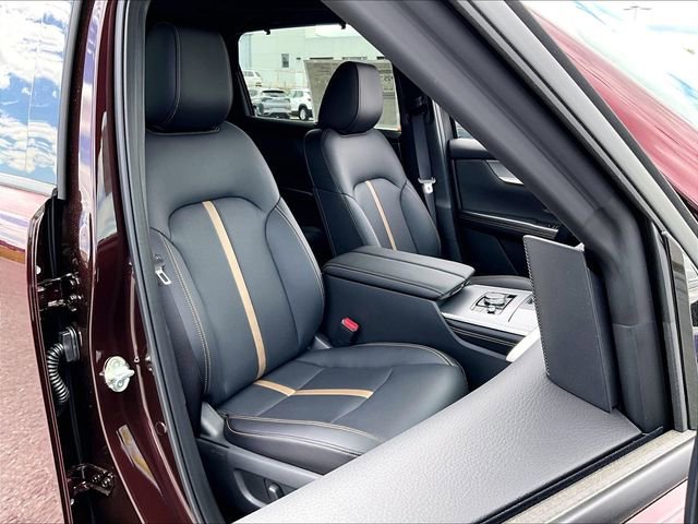 2026 Mazda CX-90 — photo 31