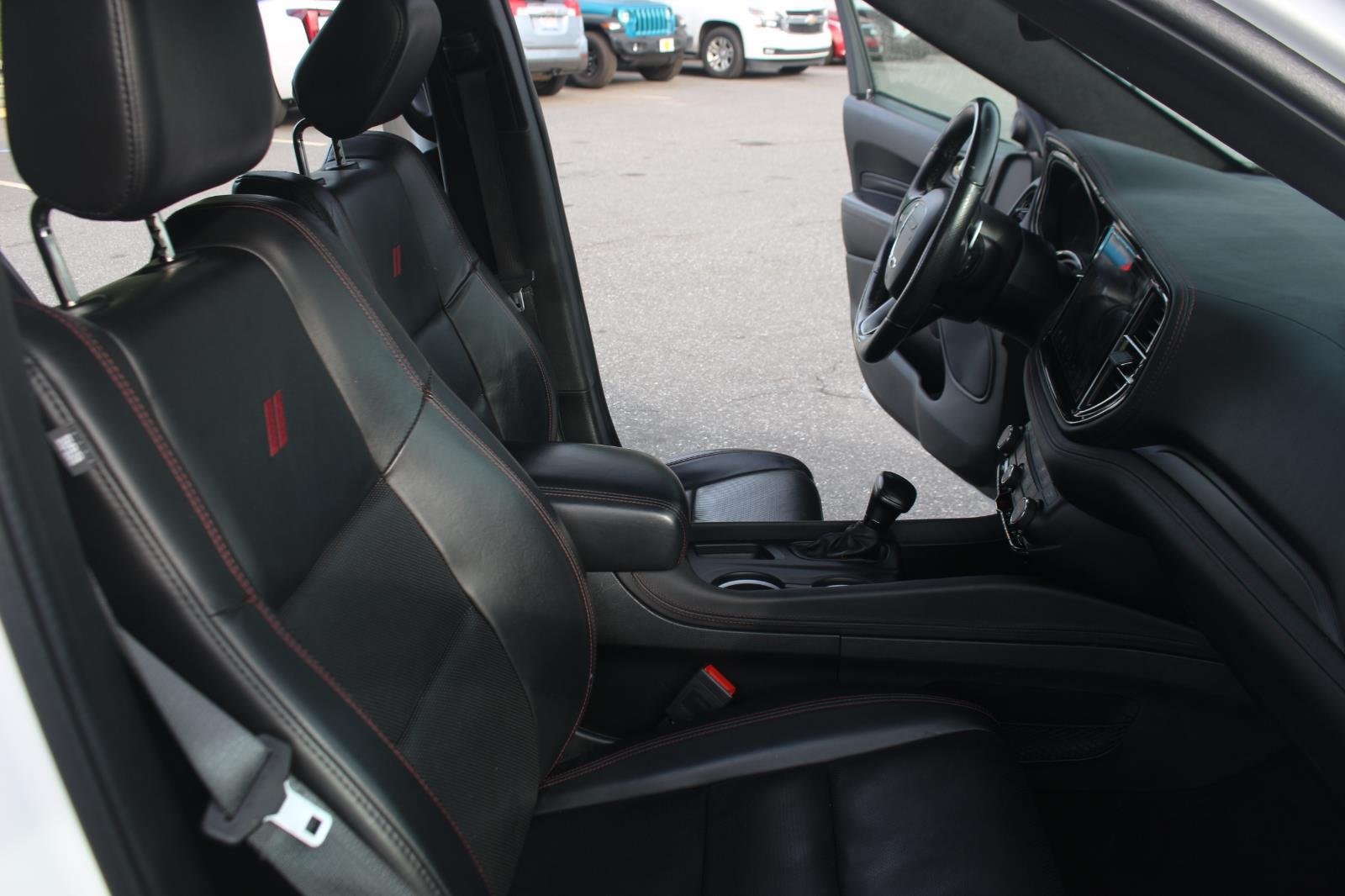 Used 2022 White Knuckle Clearcoat Dodge R/T Plus image 35