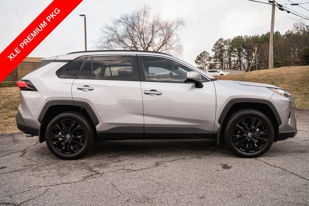 2024 Toyota RAV4 XLE Premium - Photo 9