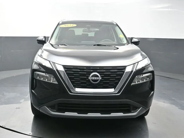 Used 2023 Black Nissan SL image 2