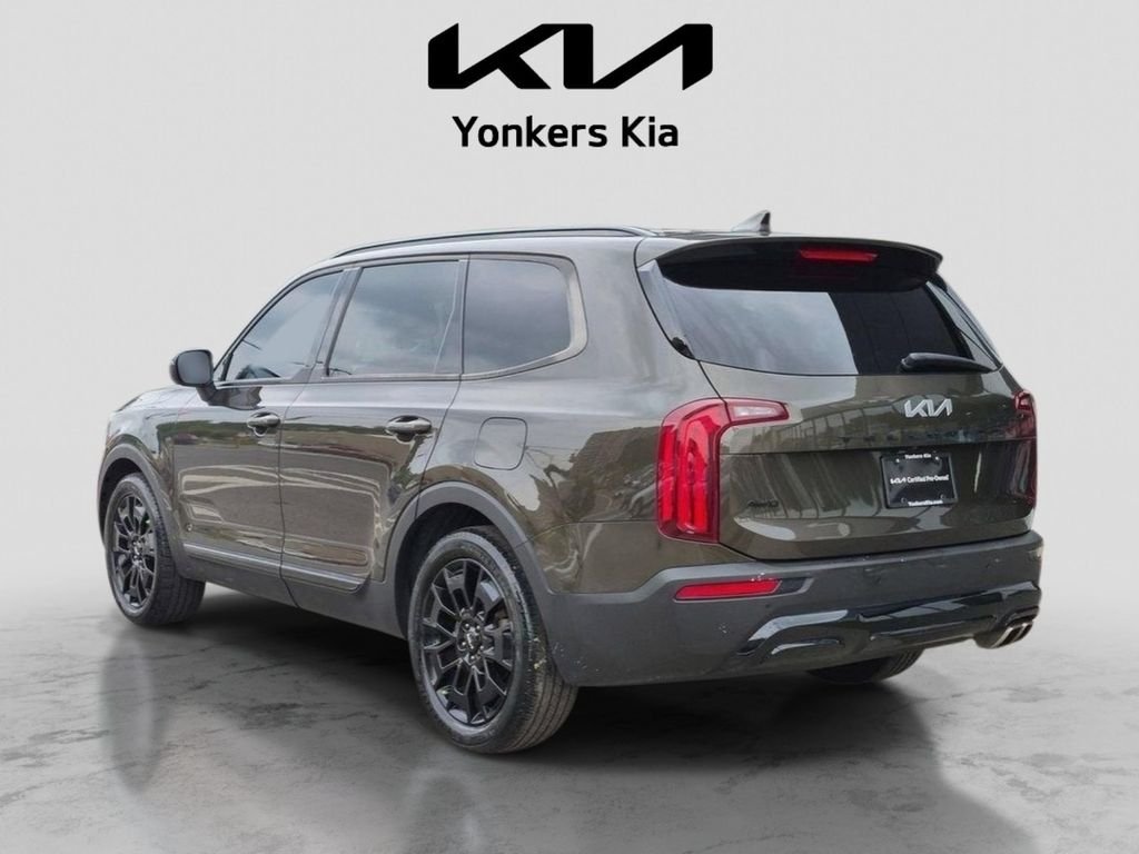 Certified Used 2022 Green Kia EX image 12
