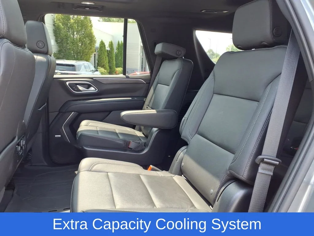Used 2022 Gray Chevrolet Z71 image 33
