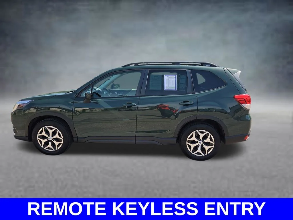 Used 2022 Green Subaru Premium image 9