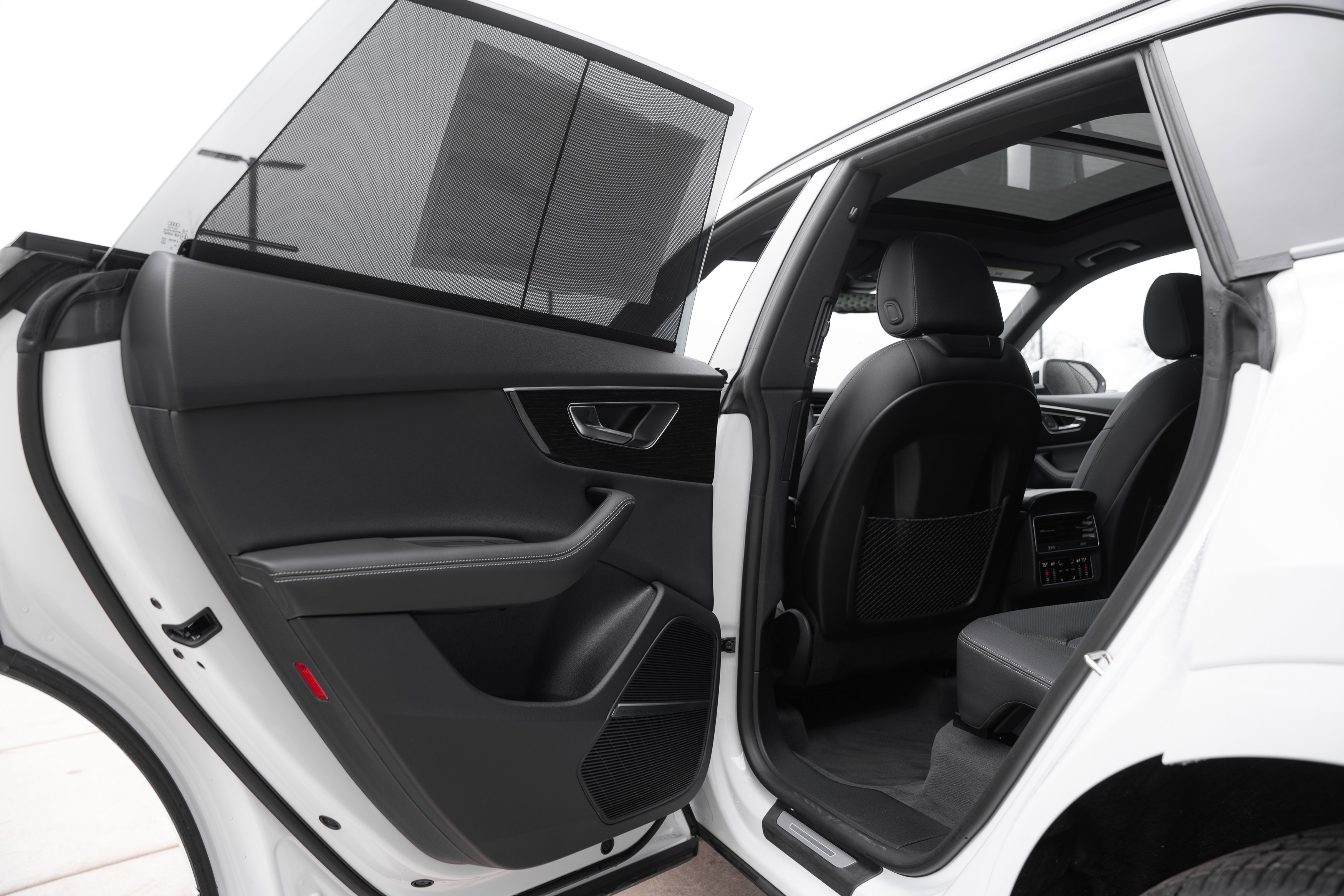 2026 Audi Q8 Premium Plus - Photo 29