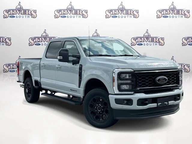 New 2026 White Ford Lariat image 1