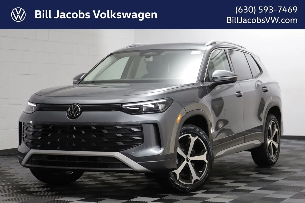 New 2026 Platinum Grey Volkswagen 2.0T SE image 1