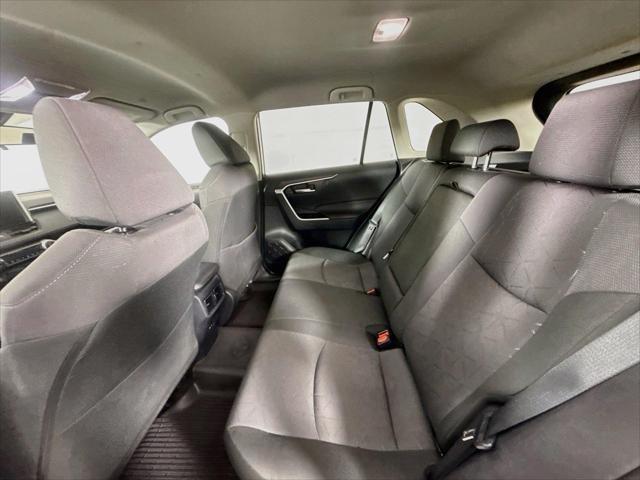 Certified Used 2025 SILVER SKY METALLIC Toyota  image 30