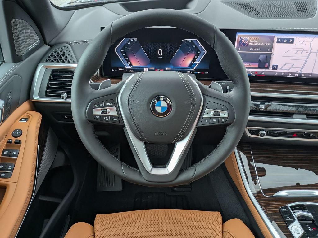 New 2026 Black Sapphire Metallic BMW xDrive40i image 15