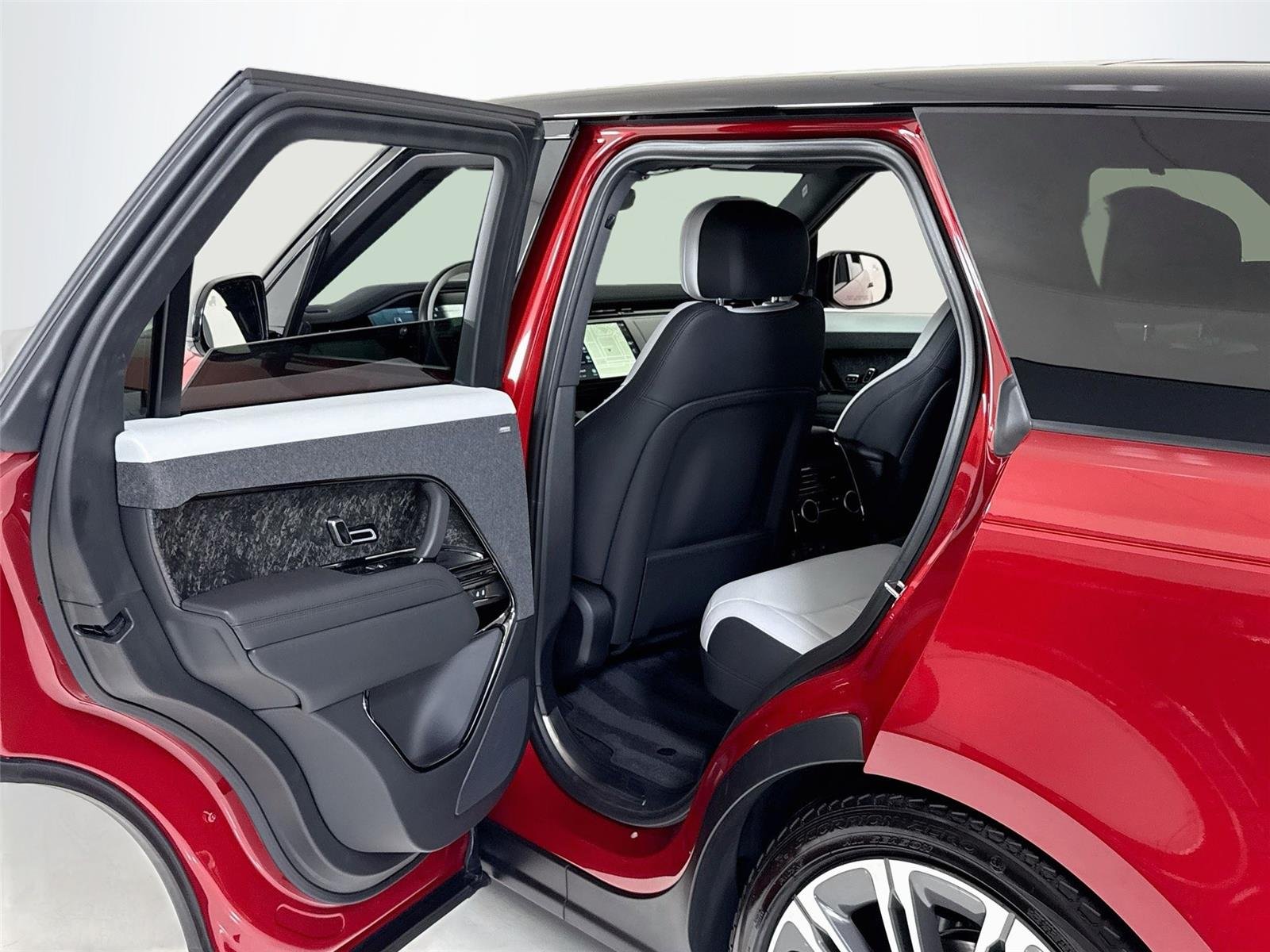 Used 2024 Firenze Red Metallic Land Rover Dynamic SE | 360 Camera | Black Top Two Tone image 24