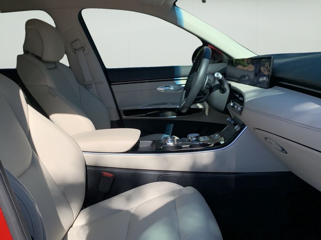 2026 GENESIS GV70 Standard - Photo 43