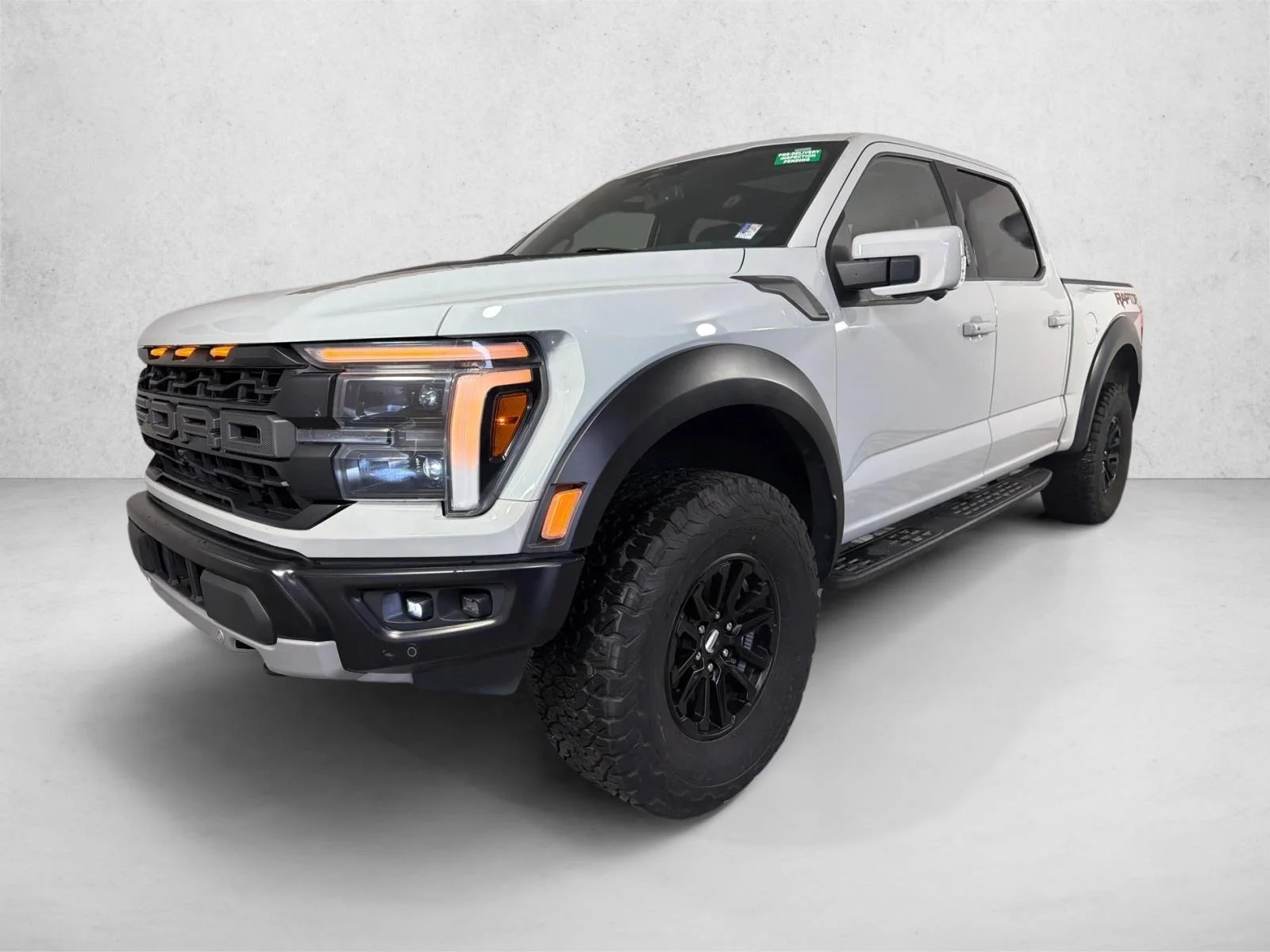 Used 2024 Gray Ford Raptor image 9