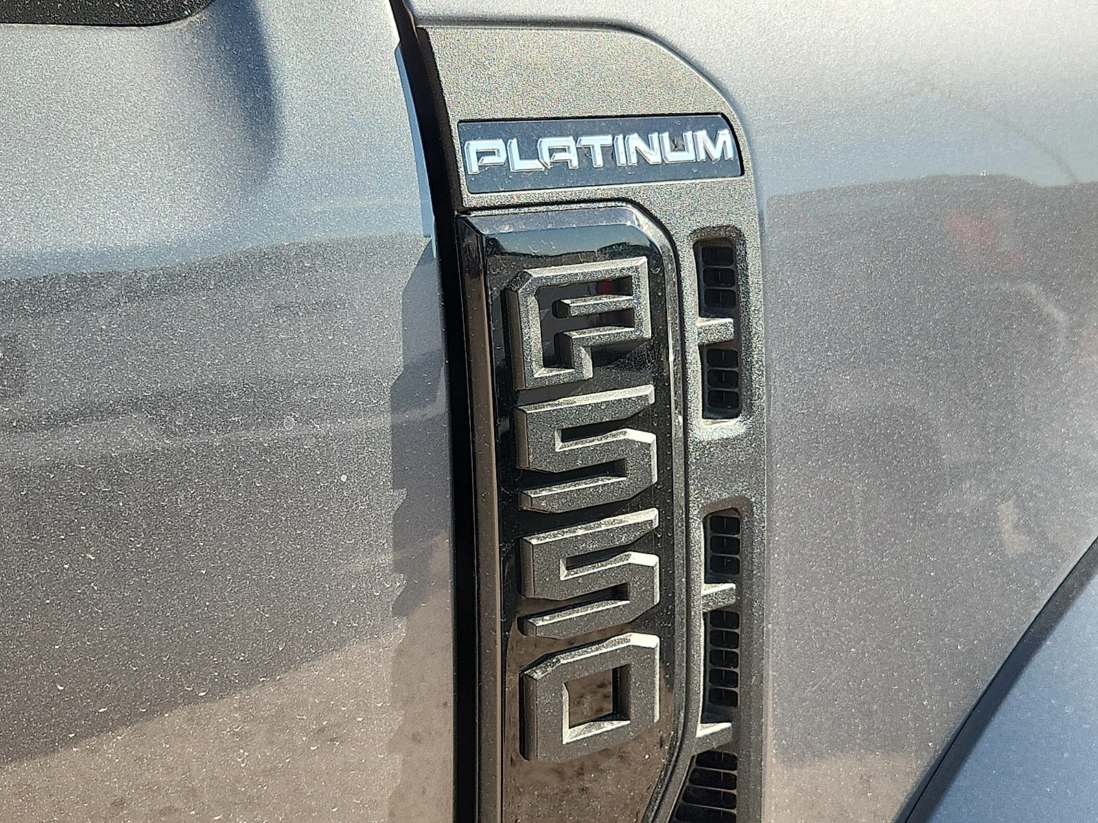 New 2027 Carbonized Gray Metallic Ford Platinum image 10